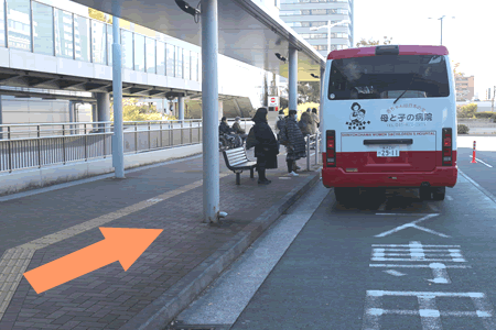 新横浜駅　シャトルバス乗り場