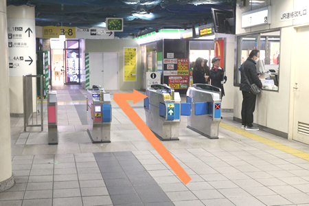 新横浜駅　地下鉄改札